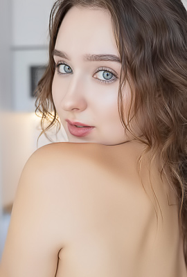 Bozhena Strips Indoors As Ice Fuels Her Striptease