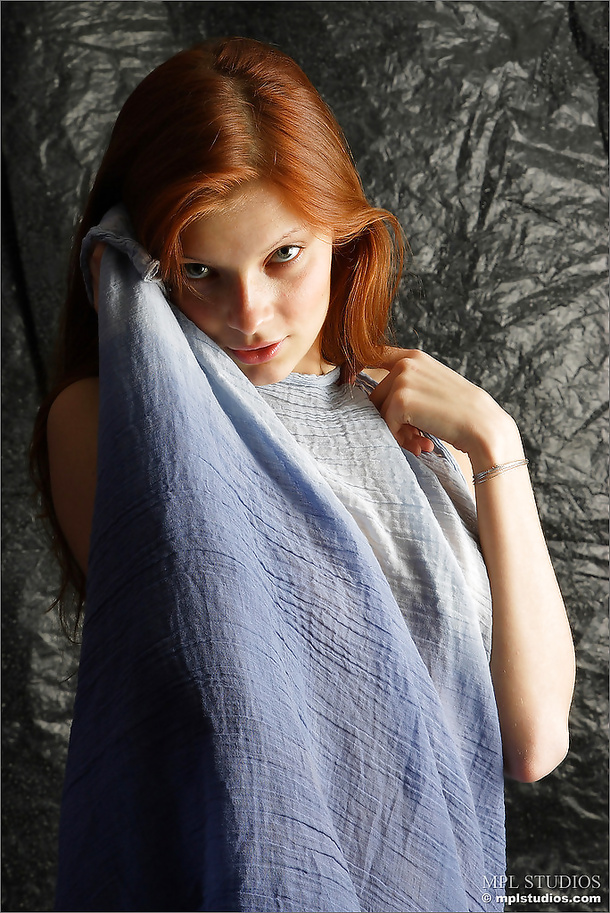 Redhead model Ava - Picture 01