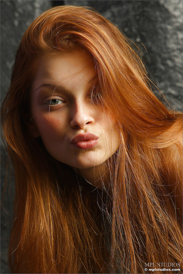 Redhead model Ava - Picture 05