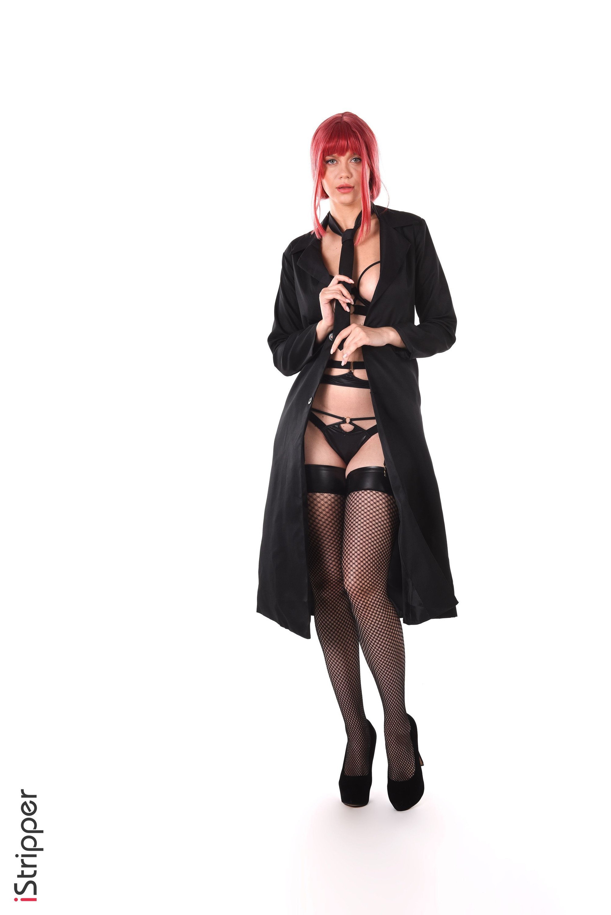 Hot Screens, Live Dreams: Your Adult Cam Gateway - Picture 00