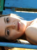 Simona Enjoying To Show Her Naked Body - photo 17 loading=