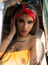 Londyn Chanel In Spark Plug - photo 12