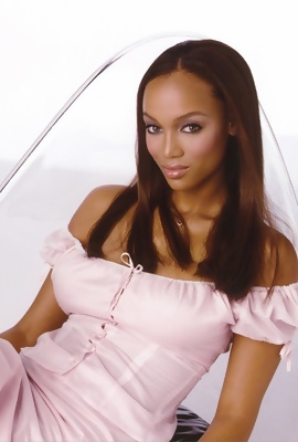 Ebony model Tyra Banks