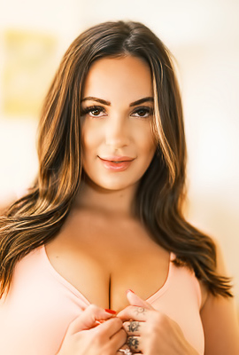 Sofi Ryan Enjoys Passionate Love Making