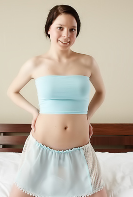 Kelly K Shows Amazing Teen Body And Hot Small Ass