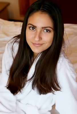 Cira Nerri In Some Backstage Nude Photos