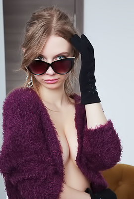 Nasty Young Kitty Siya