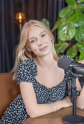 Liby Nicole With Lovely Breasts And Sexy Booty