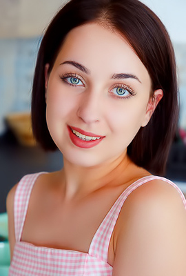 Alin Luxe In Her Pink Gingham Dress Revealing Her Luscious Ass