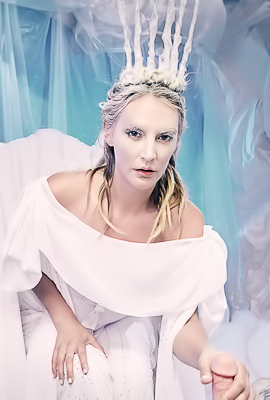 Cosplay Porn Gallery With Mona Wales