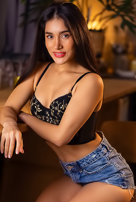 Carolina Guerrero Denim Desire Latina Met Art