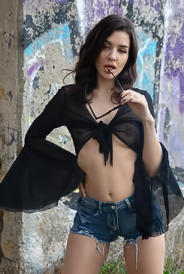 Blanche Stripping Off Tight Jeans Shorts