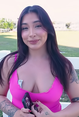 Ana Khalifas Thighs Clutch The Car Seat As She Rides Johnny Wildly
